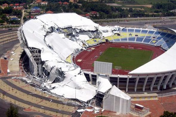 Stadion w Terengganu po katastrofie
