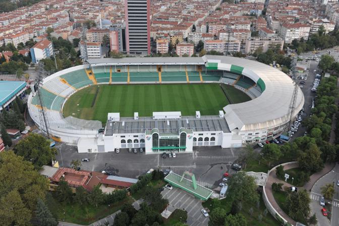 Bursa Ataturk Stadyumu
