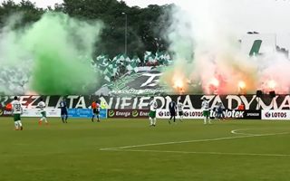 Gdańsk: Wojewoda zamknął na cały sezon stadion Lechii, ale nie Arenę