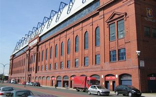 Glasgow: Kibice Rangers chcą za darmo naprawiać Ibrox