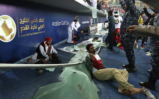 Kuwejt: 40 osób rannych po runięciu ogrodzenia