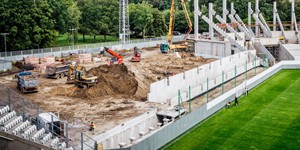 Łódź: Czwarta trybuna rośnie, wciąż wyprzedzają terminy