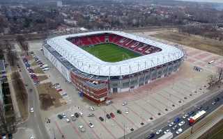 Łódź: Sukcesy Widzewa wyrzutnią do rozbudowy stadionu?