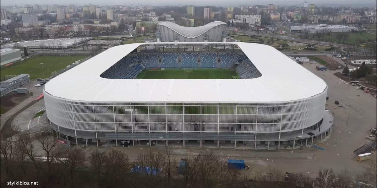 Płock: Najnowocześniejszy stadion Ekstraklasy coraz bliżej inauguracji