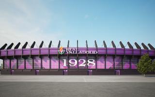 Hiszpania: Real Valladolid świętuje awans zmieniając wygląd stadionu