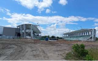 Radom: Co się dzieje na budowie stadionu Radomiaka? Budowa może być skończona przed czasem