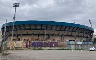 Włochy: W Palermo trwa walka z czasem. Kto zapłaci za modernizację Stadio Renzo Barbera?