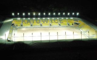 Katowice: Próby oświetlenia na nowym stadionie GKS-u