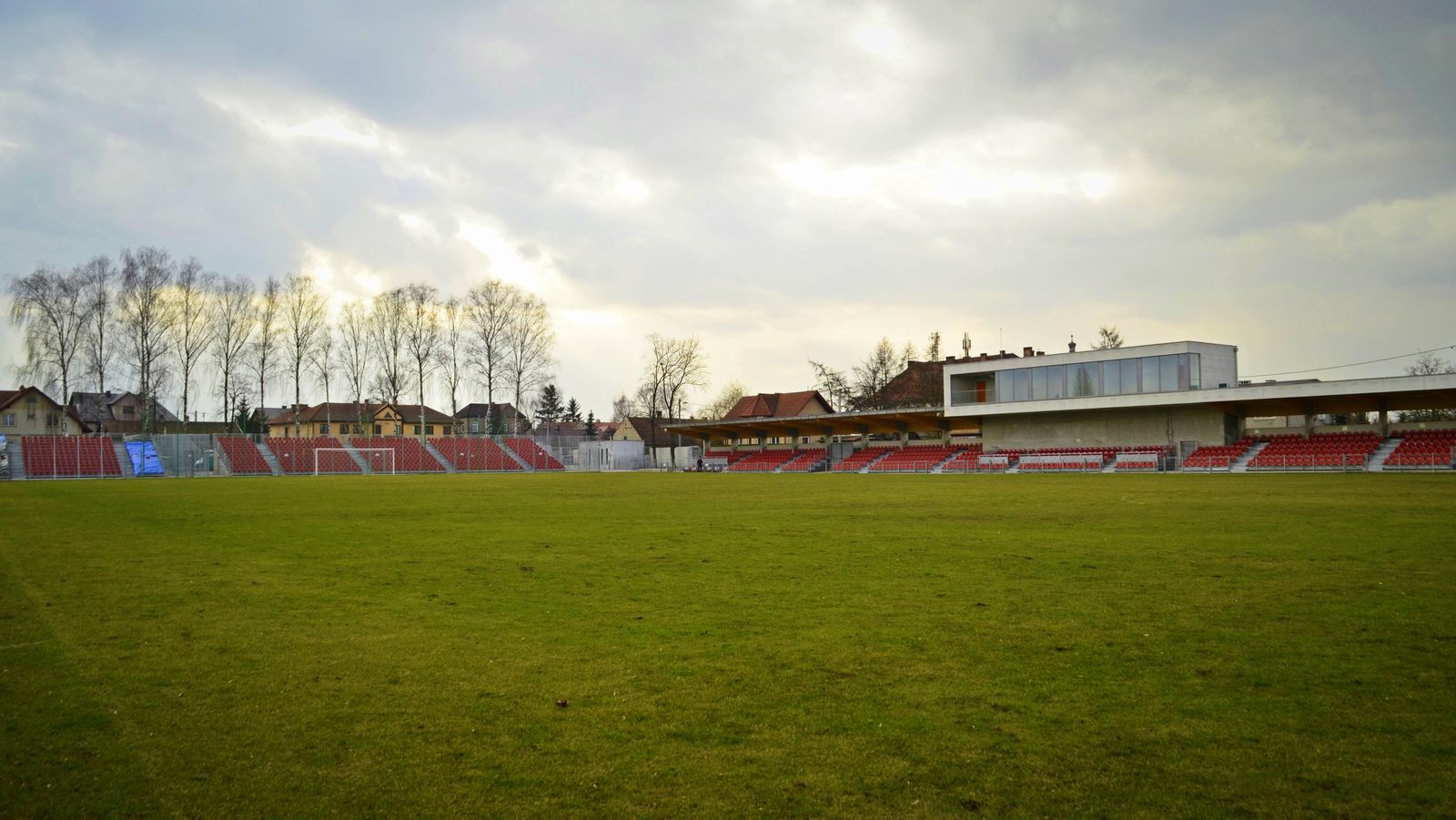 Stadion Puszczy Niepołomice