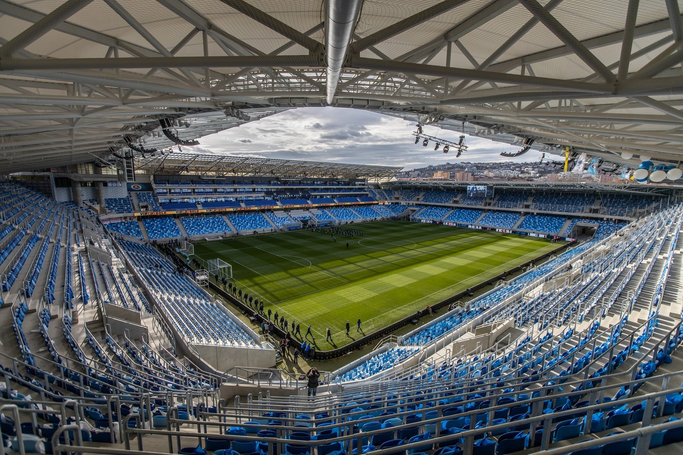 Stadion Tehelne pole