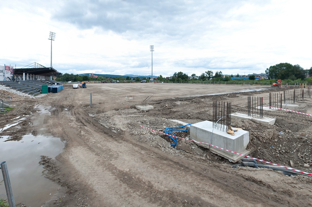 Stadion Miejski w Nowym Sączu