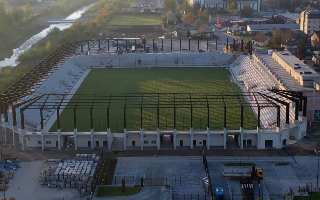 Nowy Sącz: Kolejne opóźnienia na budowie stadionu