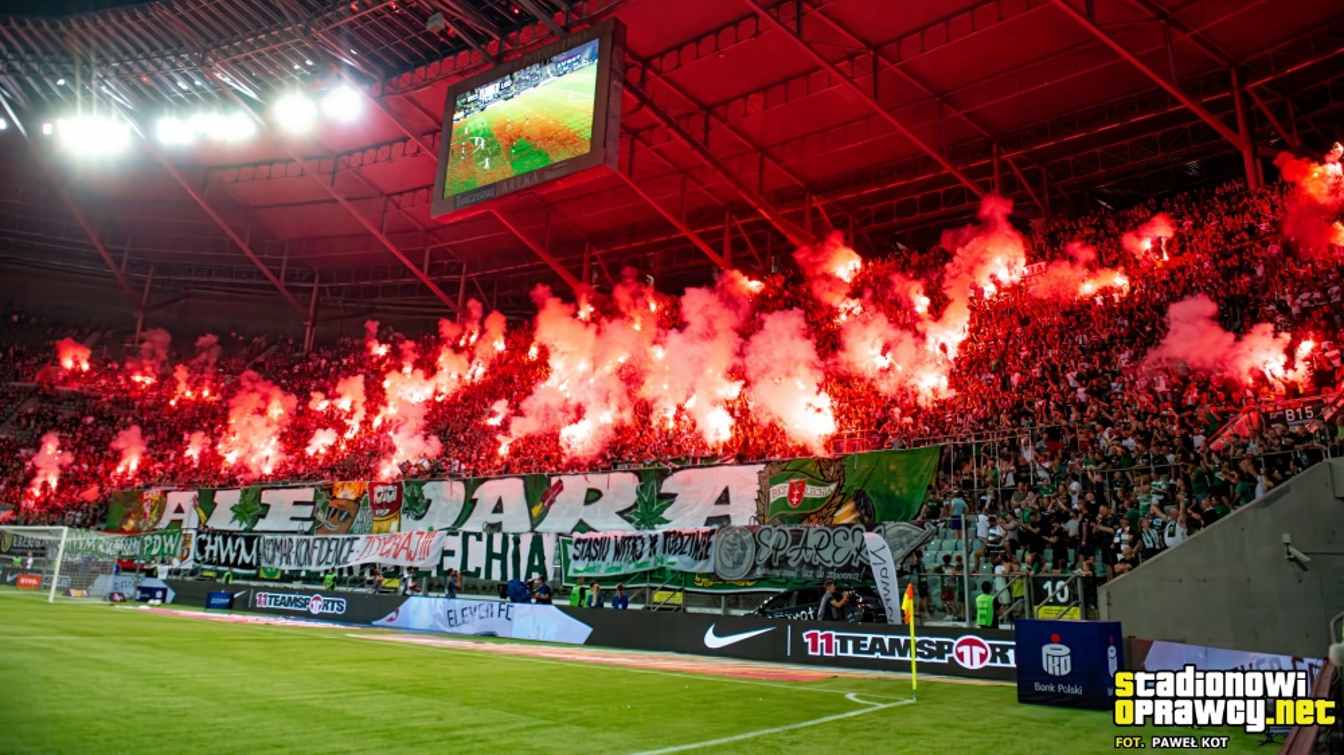 Oprawa kibiców podczas meczu Śląsk Wrocław - Lechia Gdańsk