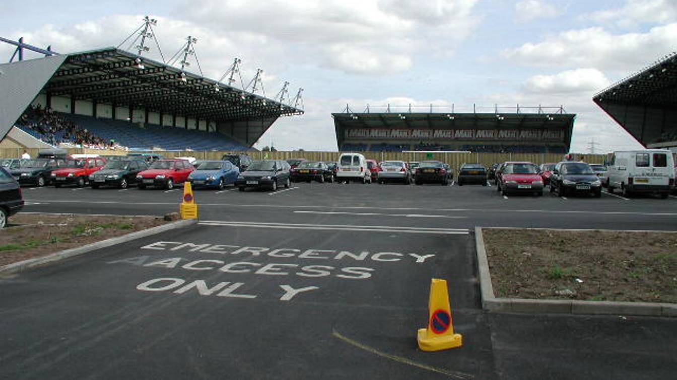 Kassam Stadium