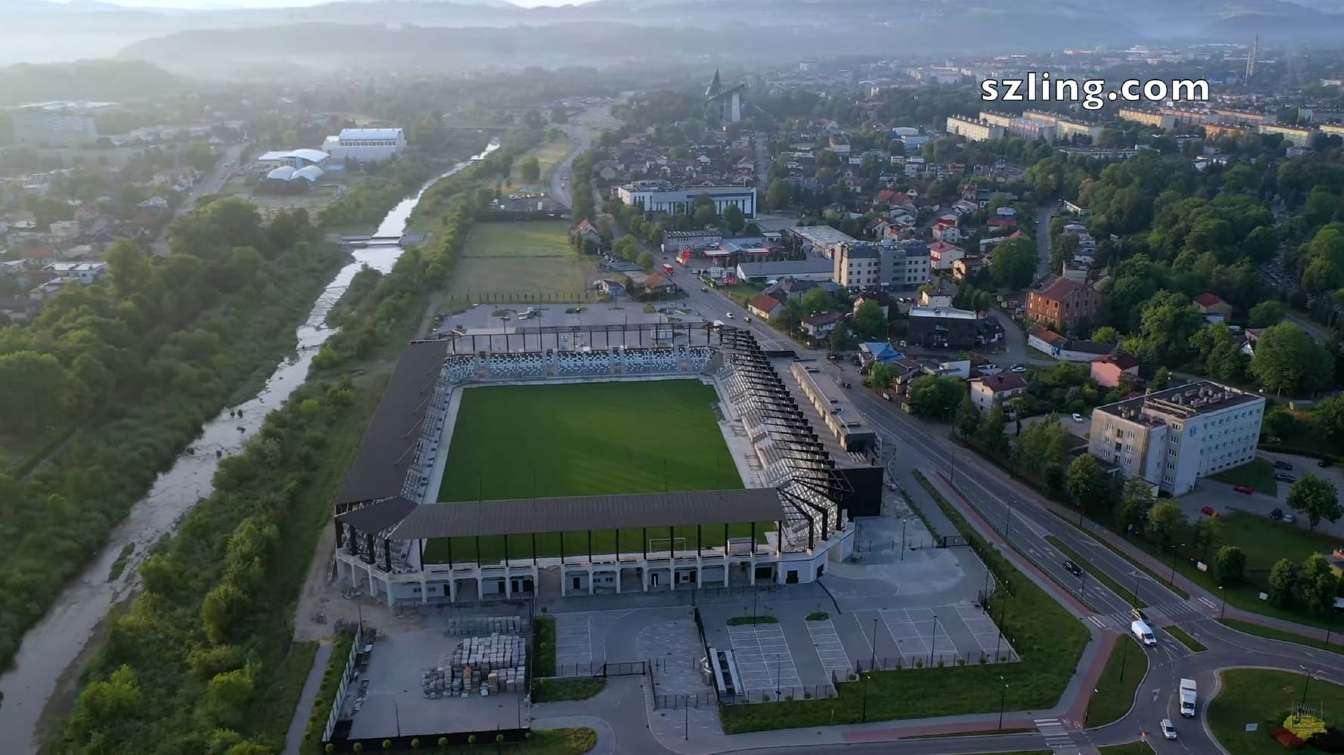 Budowa Stadionu Miejskiego w Nowym Sączu (Stadion Sandecji)