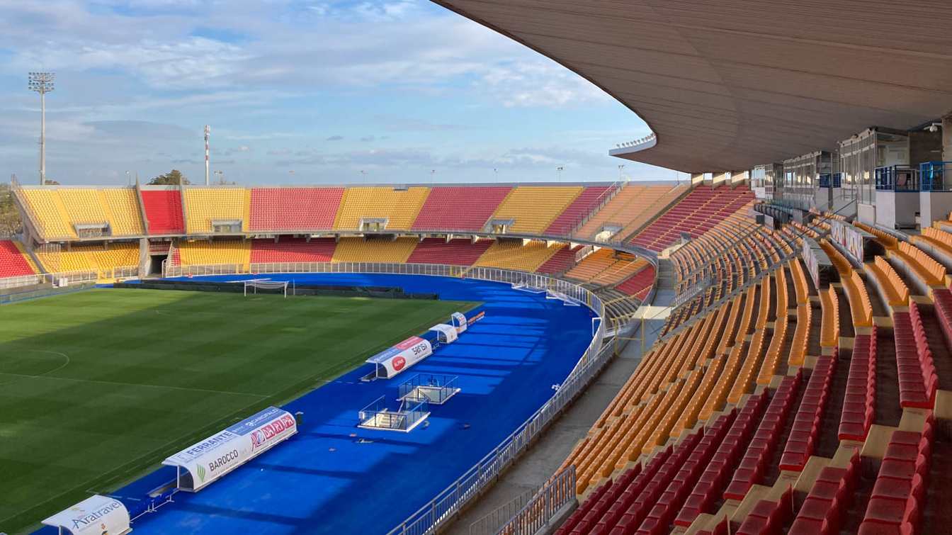 Stadio Ettore Giardiniero – Via del Mare