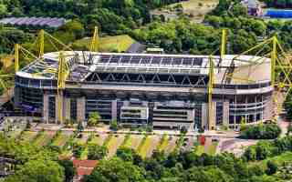 Niemcy: Nowy dach solarny na stadionie Borussii Dortmund