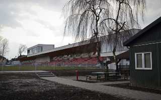 Niepołomice: Sześć firm chętnych do przebudowy stadionu Puszczy przed rundą wiosenną