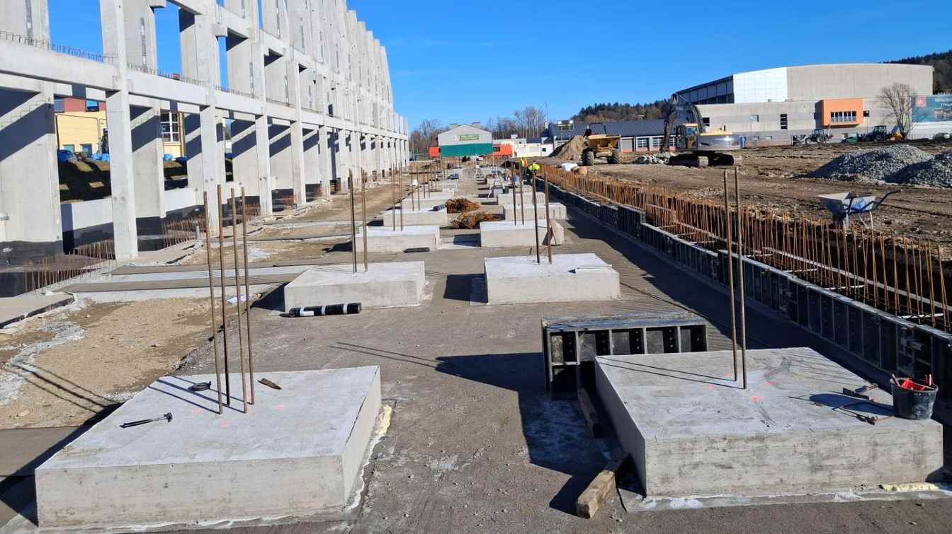 Budowa stadionu Dalinu Myślenice