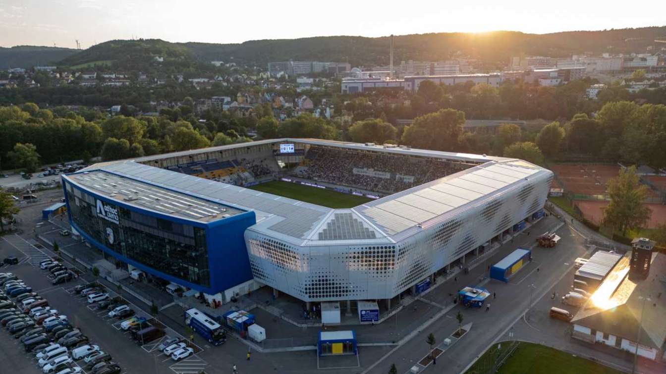 ad hoc Arena im Ernst-Abbe-Sportfeld