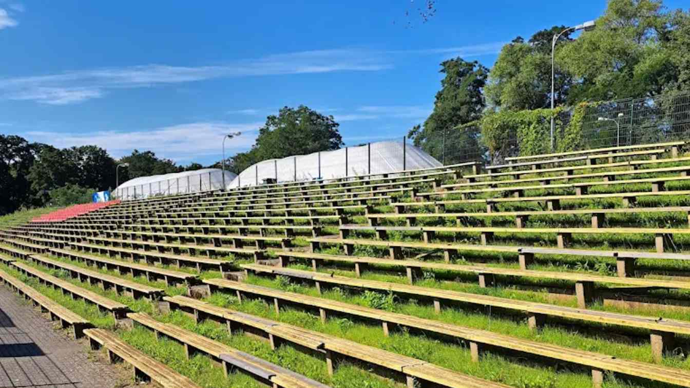 Trybuny na Stadionie im. Edwarda Hodury