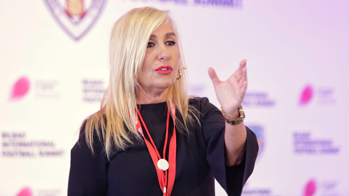 María Tato była częścią zespołu hiszpańskiej kandydatury do Mistrzostw Świata 2030. Na zdjęciu na spotkaniu podczas jej pracy w Athletic.