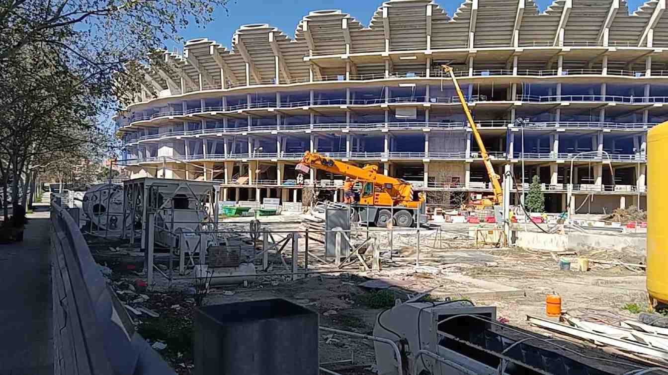 Budowa Nou Mestalla