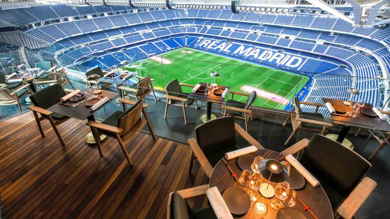 Bar z sushi na Bernabeu