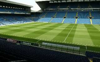Anglia: Rozbudowa Elland Road poparta przez lokalnych radnych