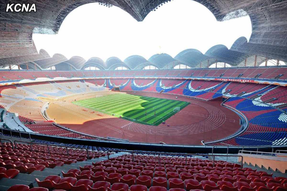 Rungrado May Day Stadium tytuł największego stadionu świata będzie dzierżył aż do 2028 roku, gdy zainaugurowany zostanie 115-tysięczny Grand Stade Hassan II w Maroku.