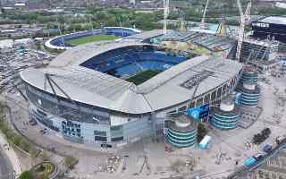Anglia: Szczyt konstrukcji nowej trybuny Etihad Stadium osiągnięty