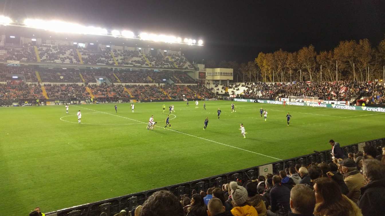 Poza obecnymi pracami, Wspólnota Madrytu obiecała przeprowadzić w przyszłości gruntowną renowację stadionu, która powinna zakończyć się w 2027 roku.