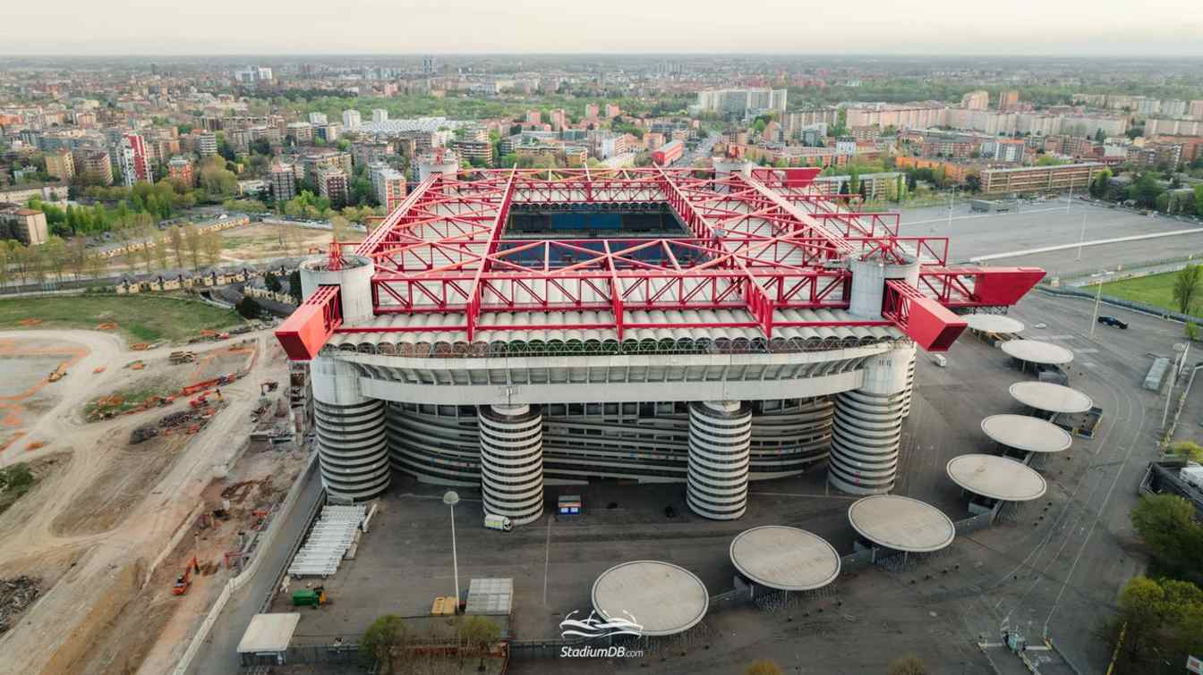 Stadio Giuseppe Meazza (Stadio San Siro)