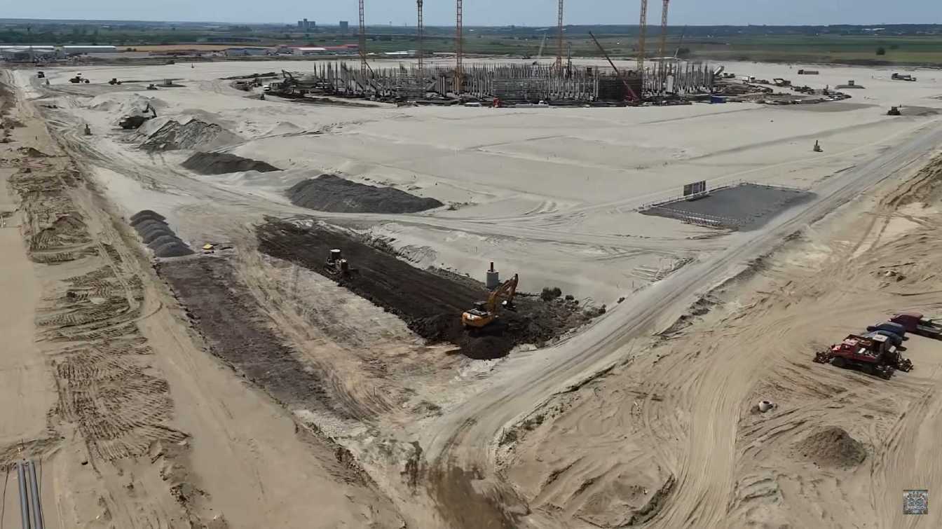 Budowa Nacionalni Stadion