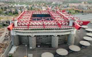 Włochy: Sprzedaż San Siro coraz bliżej. Spór społeczny i polityczny trwa