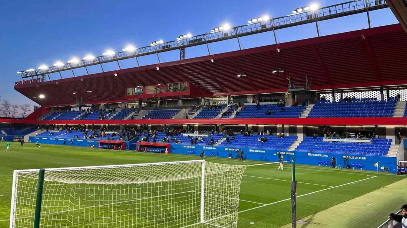 Na co dzień na Estadi Johan Cruyff grają zesp&oacute;ł rezerw i zesp&oacute;ł kobiet.