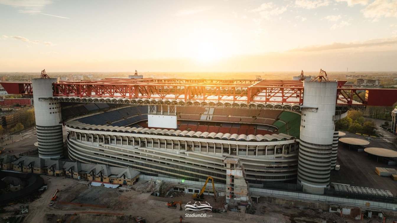 Stadio Giuseppe Meazza (Stadio San Siro)