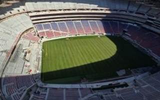 USA: Na New Highmark Stadium trwa już montaż murawy!