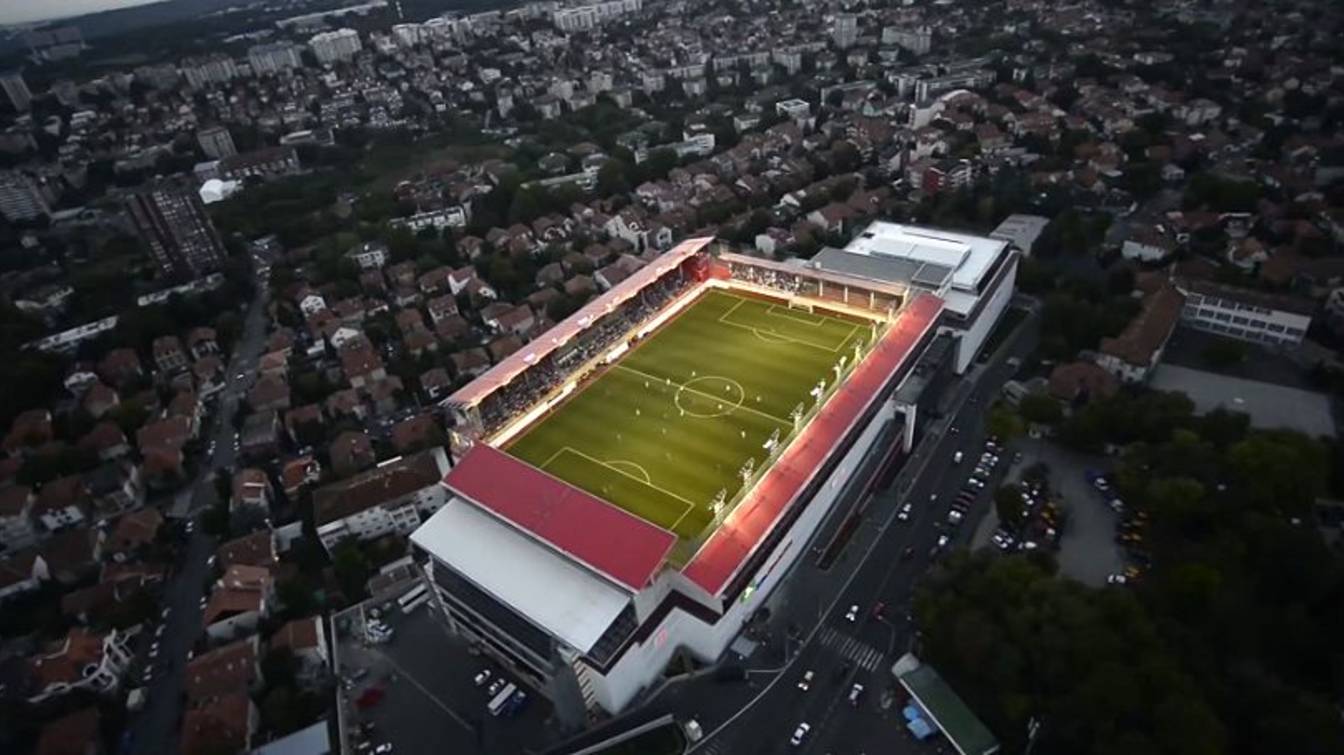 Stadion Voždovac jest jedyną tego rodzaju konstrukcją na świecie.