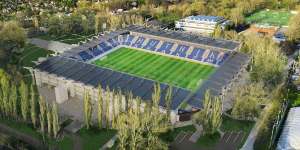 Kraków: Miasto ciągle dokłada do Suchych Stawów. Co dalej z nowym obiektem dla Hutnika?