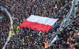 Europa: Nowe Camp Nou i pożegnanie Polaków? Na te stadiony tłumnie jeżdżą polscy kibice