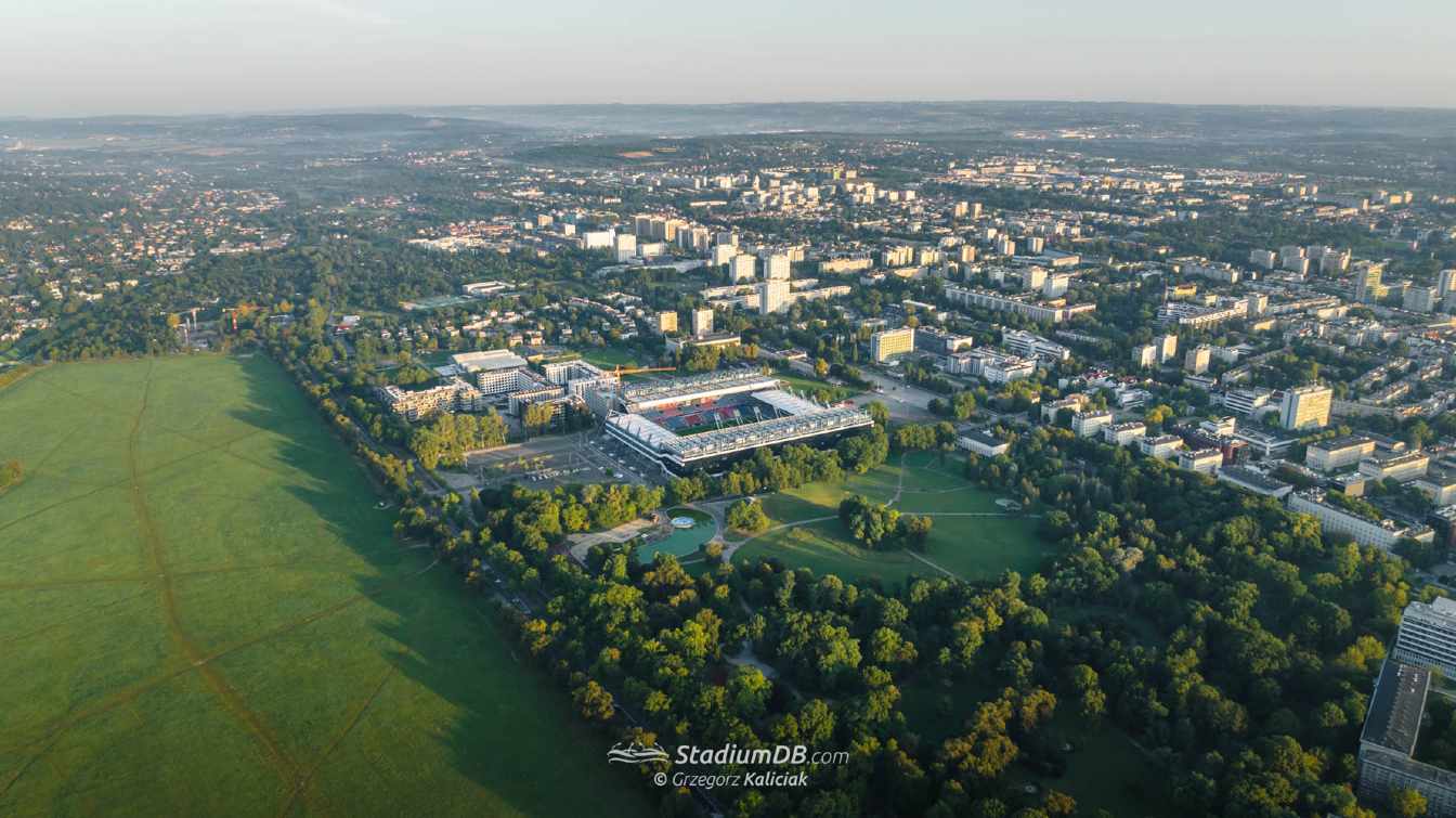 Jednym z najważniejszych element&oacute;w dalszej modernizacji stadionu jest planowane powstanie restauracji w narożniku obiektu od strony Parku Jordana i Błoń.