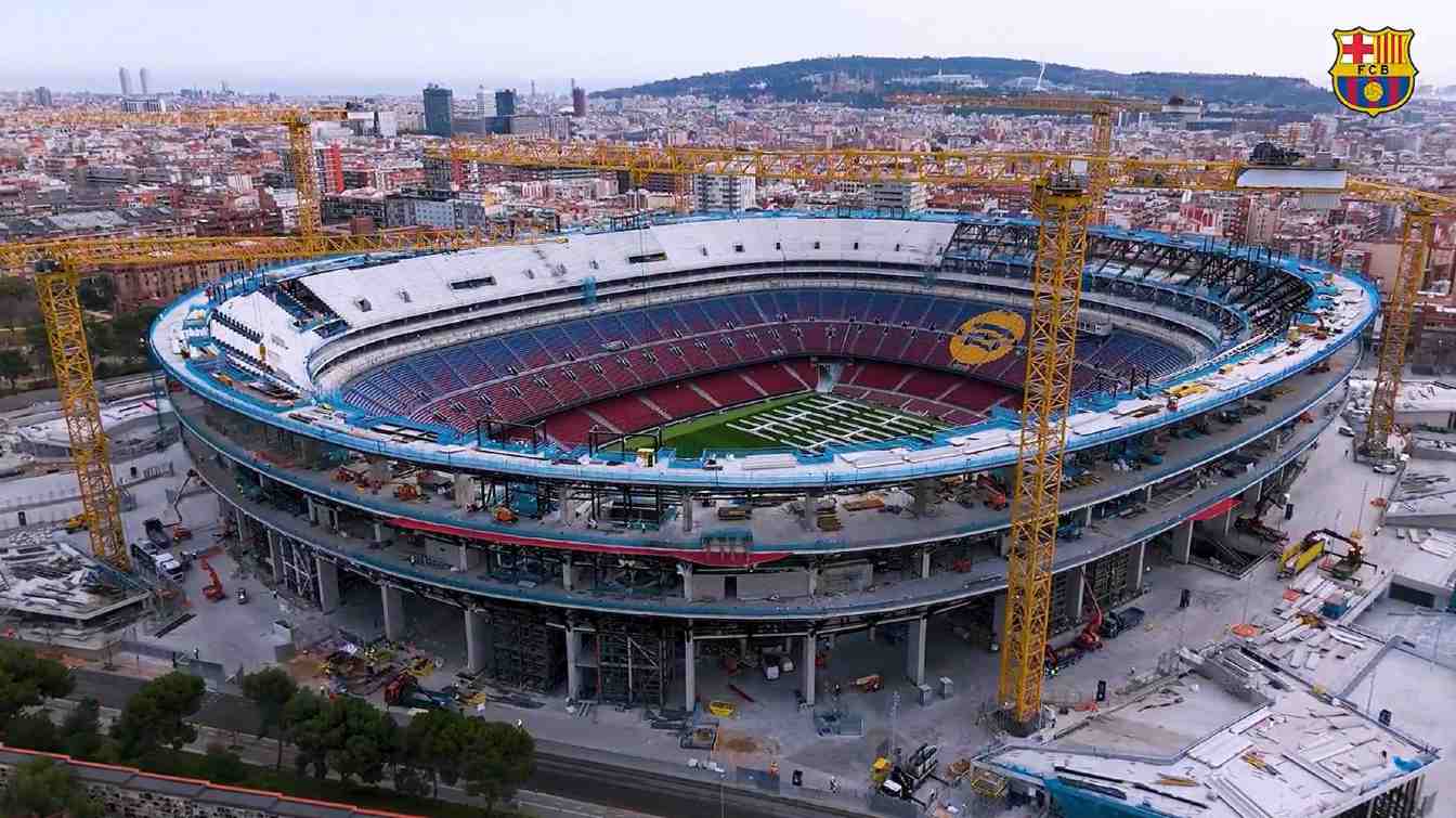Po zakończeniu przebudowy Camp Nou z 105 000 miejsc będzie największym stadionem w Europie.