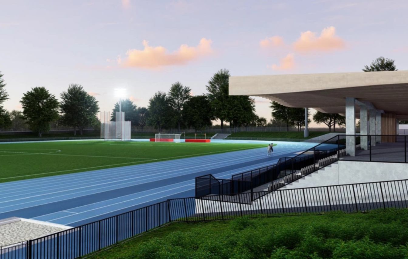 Na obiekcie powstanie nowa zadaszona trybuna na około 600 miejsc oraz zaplecze administracyjne i sportowe.