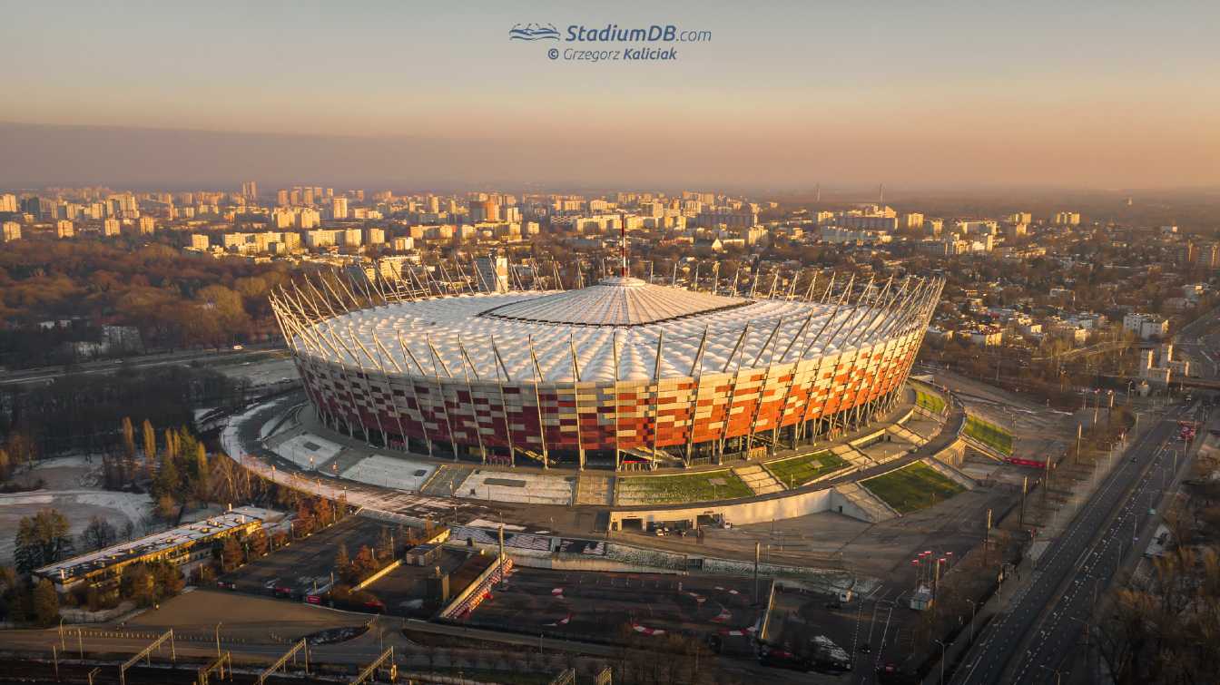 Modernizacja PGE Narodowy zakłada zmiany w układzie trybun oraz rozbudowę, kt&oacute;ra pozwoliłaby organizować największe wydarzenia sportowe w Europie.