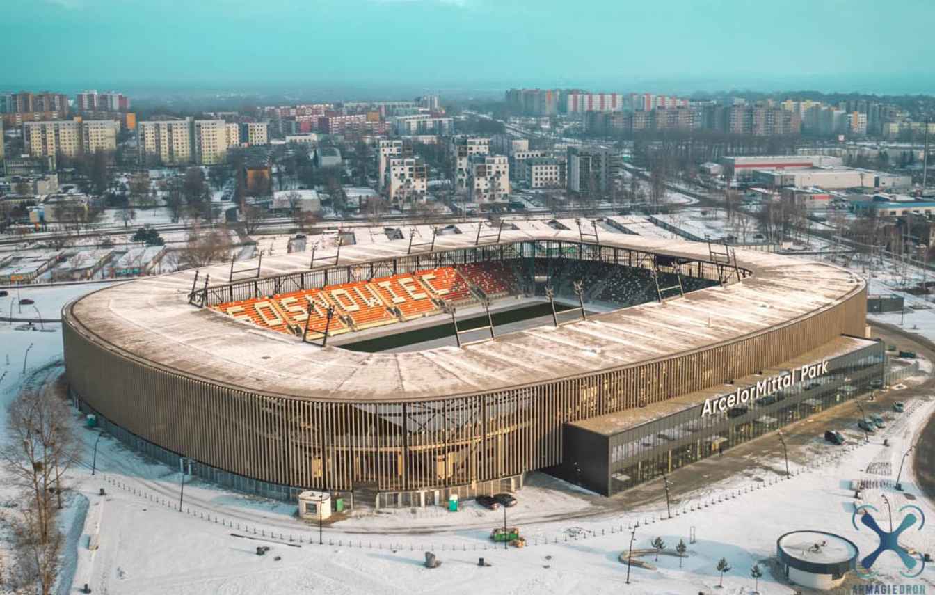 Dzięki technologii SIS Grass Hybrid ArcelorMittal Park dołączy do grona stadion&oacute;w takich jak Wembley Stadium czy Allianz Arena korzystających z jednej z najbardziej zaawansowanych nawierzchni na świecie.